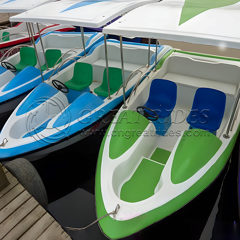 Hottest Product Water Play Equipment 5 Capacity Fiberglass Electric Boat Family Leisure Pedal Boat For Offshore Water