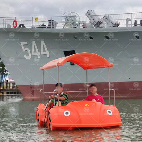 4 Person Water Pedal Boat Made of PE Plastic for Rental Business and Outdoor Water Recreation