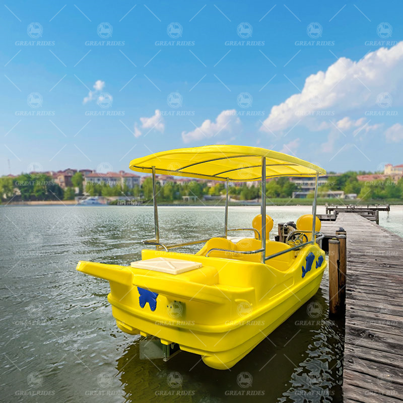 Cute Duck Shape 5-Person Electric Paddle Boat PE Plastic Water Ride for Kids & Families for Sale