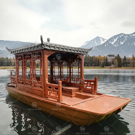 Chinese-Style Tourist Pleasure Boat with Pe Hull and Traditional Roof for Water Resorts