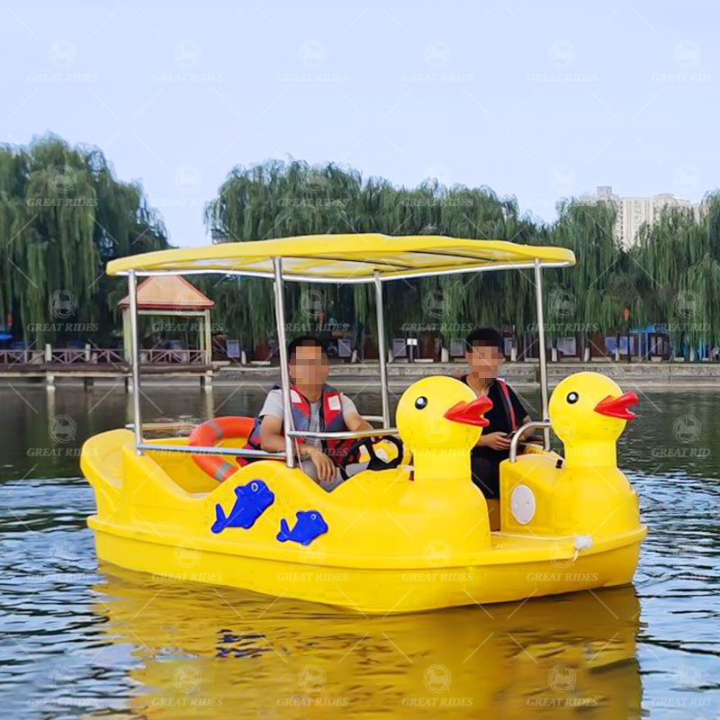 Cute Duck Shape 5-Person Electric Paddle Boat PE Plastic Water Ride for Kids & Families for Sale