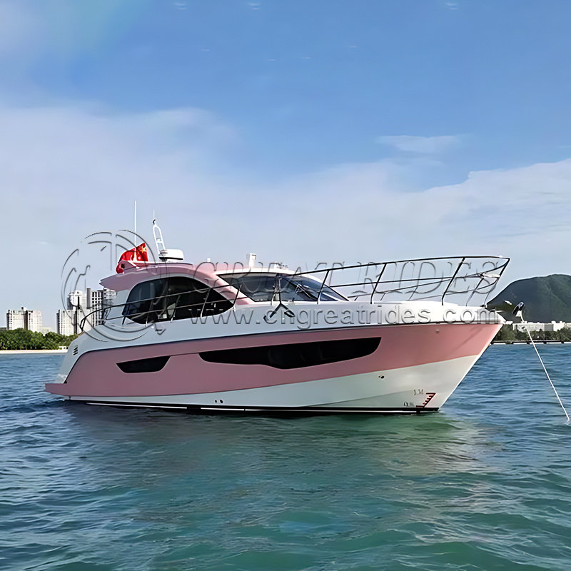 Cheap Boat CE Certificated Sea Ocean Fiberglass 38FT Luxury Yacht Boat Made in China