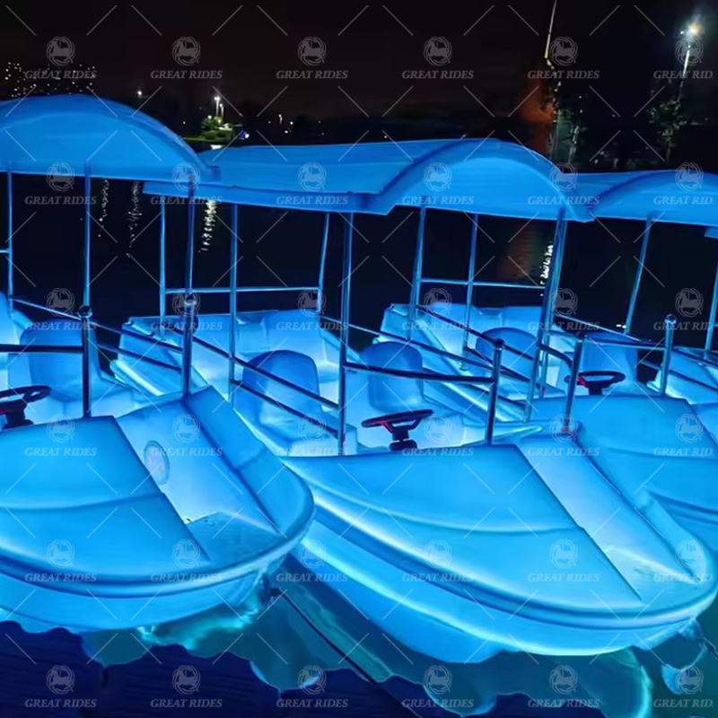 Hot Sale Low Price Popular Design Water Park Mini 5 Seats Electric Boat PE Boat for Sale