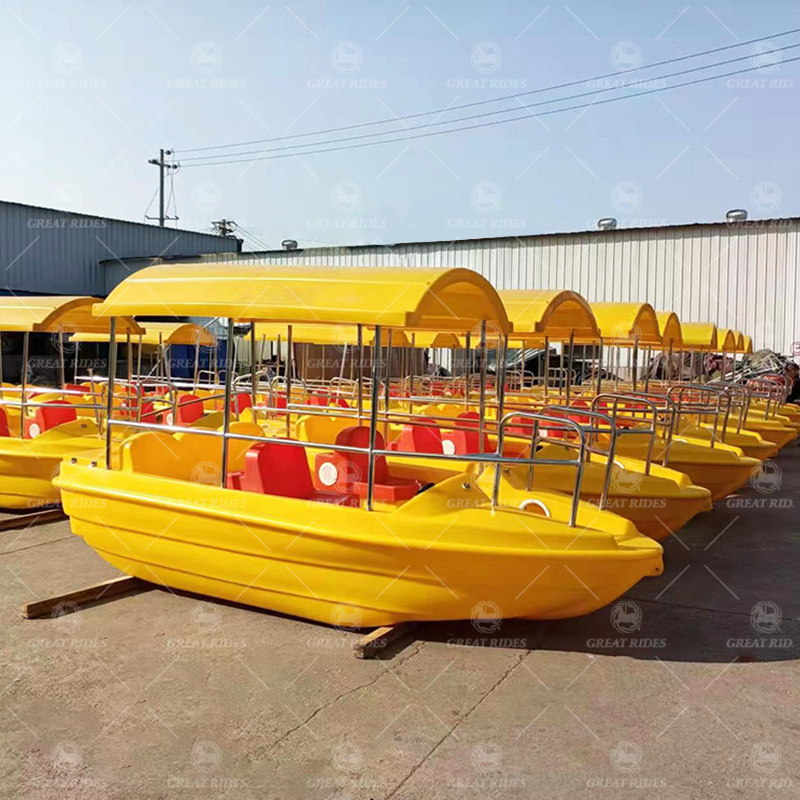Water Park Hot Sell Low Price 5 Seats Small Plastic Electric Boat for Children and Adults