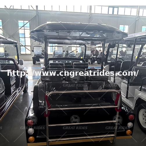 Popular 11 Seats Electric Classic Vintage Car Battery Retro Design Street Legal Golf Cart for Resort